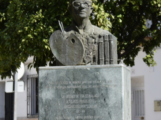 Busto Antonio Segovia