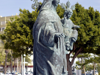 Escultura Fuente Virgen del Carmen